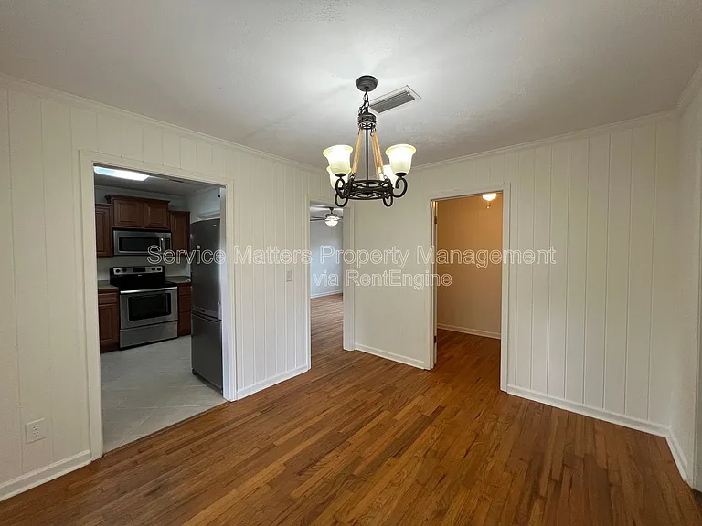 3543 Bayou Blvd — Photo 11
