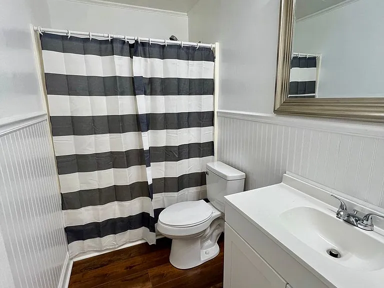 111 Highland Ave — Photo 10