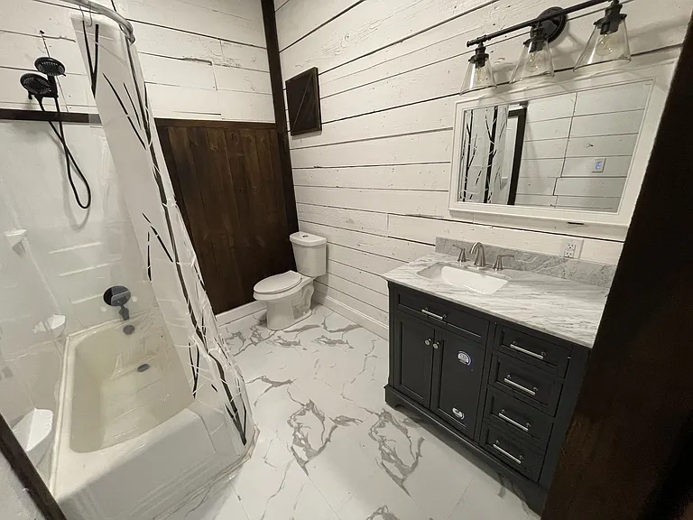 112 Yates St — Photo 7