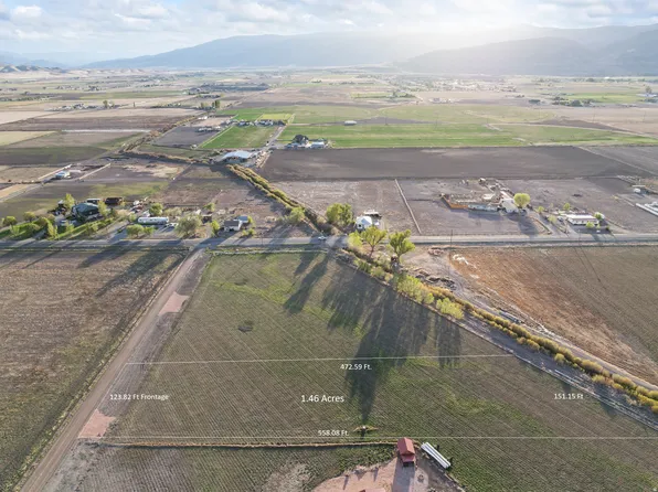55 E 1570 N, Monroe, UT 84754