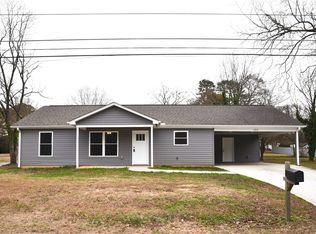 106 Simpson St, Westminster, SC 29693