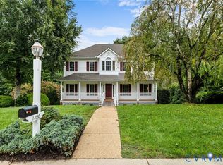 12330 Point Sunrise Ct, Midlothian, VA 23112