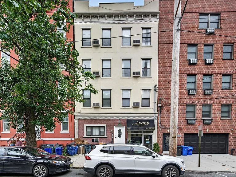 322 Madison St #5 — Photo 16