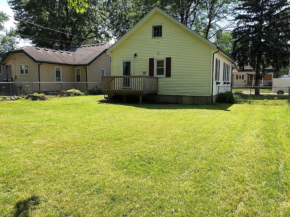22126 Birchwood Ave, photo 5