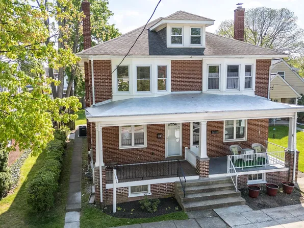 30 E 6th St, Pottstown, PA 19464