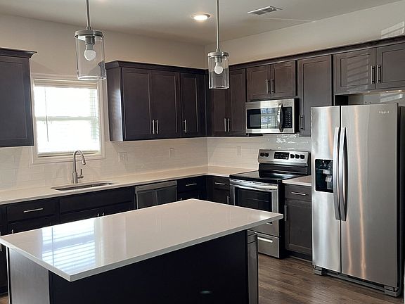 3rd image of 2564 Napa Valley Way