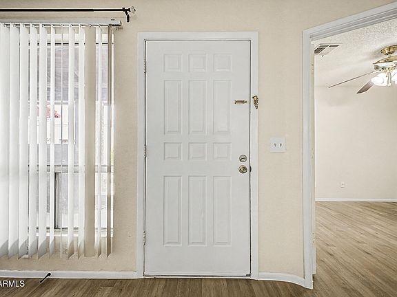 5th image of 10807 W NORTHERN Avenue #131