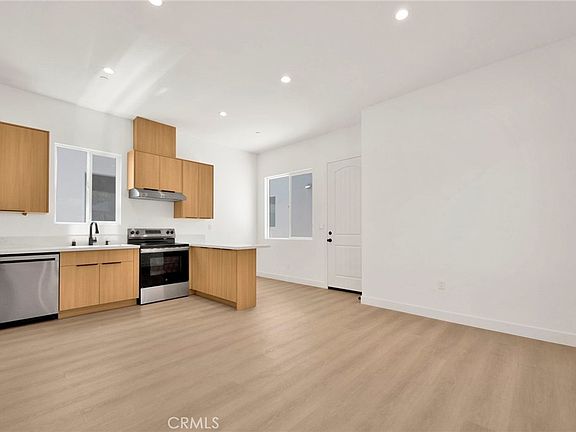3rd image of 6508 Beck Ave