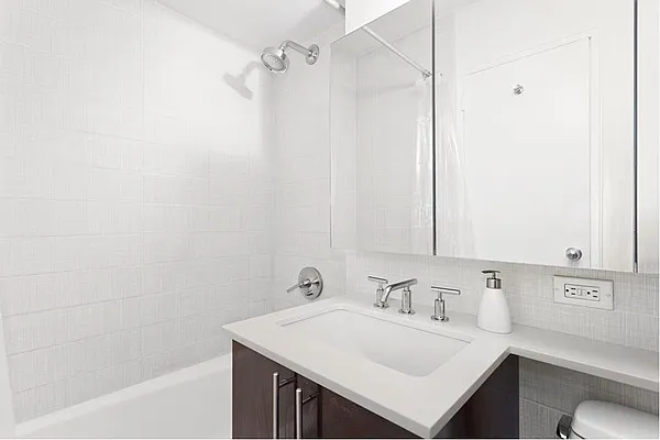 Rented by Douglas Elliman | media 4