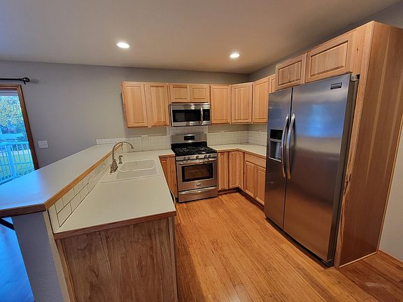 4th image of 15314 E 3rd Ave