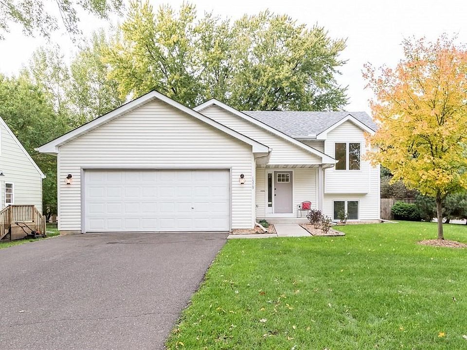 Welcome to 1579 3rd Ave!