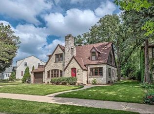 2028 S 80th St, West Allis, WI 53219