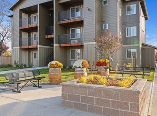 Norton Landing Apartments, McMinnville, OR 97128
