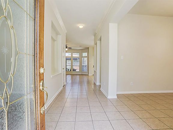 2nd image of 17606 Lakes Of Pine Forest Dr