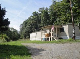 347 Fowler Hollow Ln, Port Matilda, PA 16870