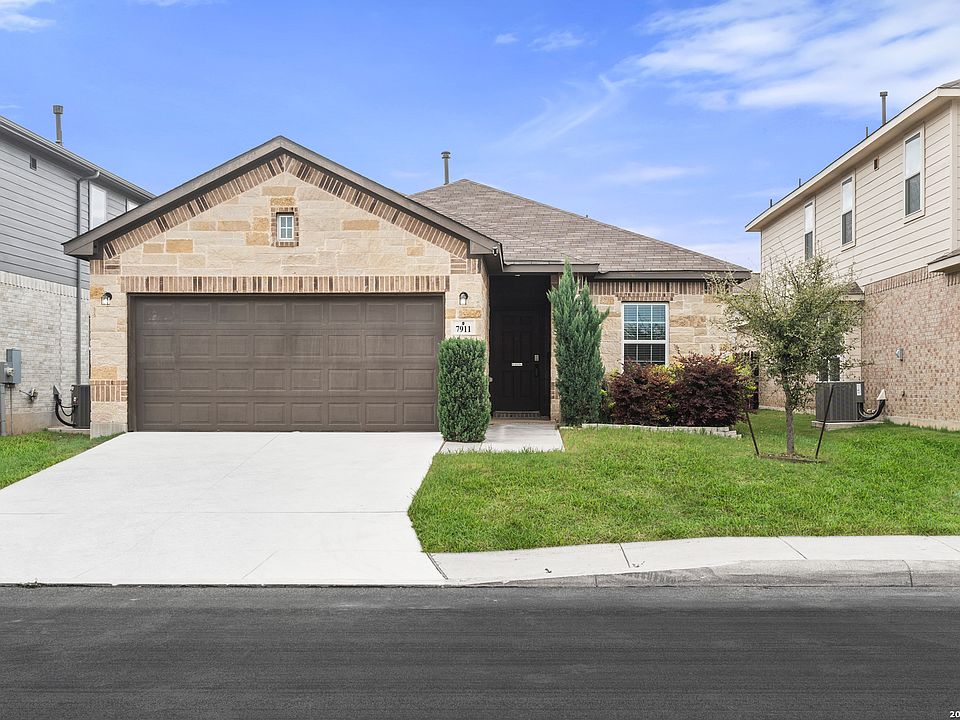 1st image of 7911 Deepwell Dr