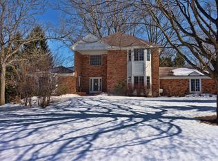 6119 Buxton Dr, West Bloomfield, MI 48322
