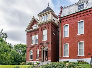 2706 Wyoming St, Saint Louis, MO 63118