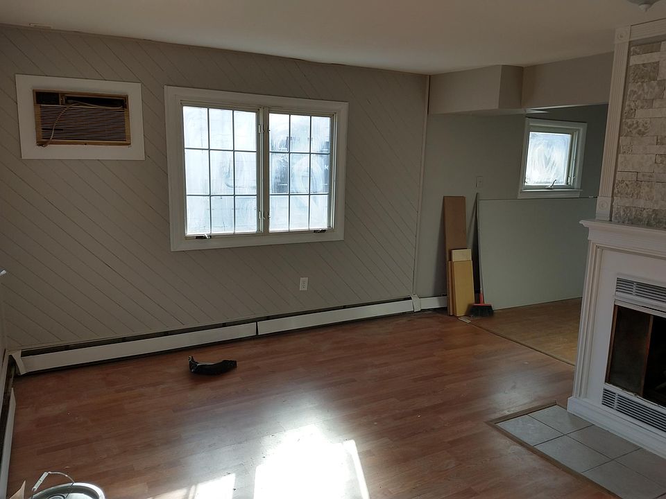 1st image of 562 Alfred Ln