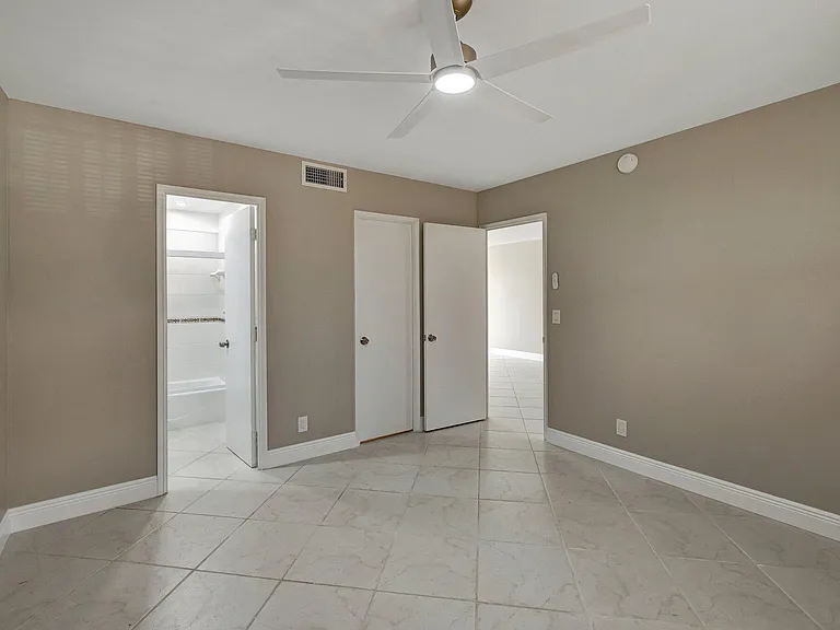 1777 SE 15th St #215 — Photo 19