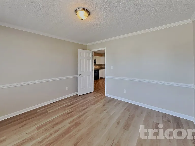 60 Rodney Ct — Photo 16