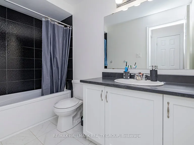 57 Caspian Row — Photo 19