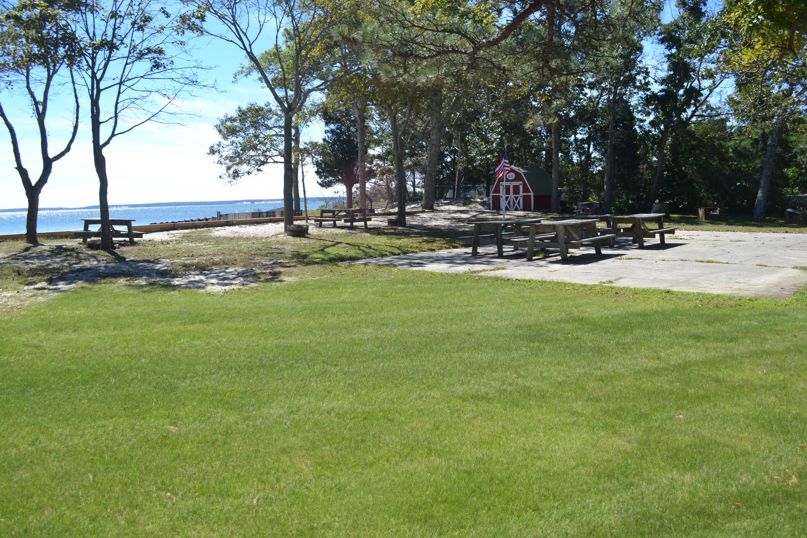  Bayfront park very close by