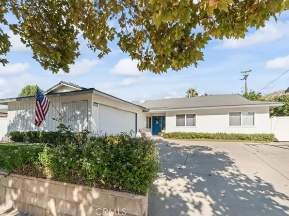2218 Jonesboro Ave, Simi Valley, CA 93063
