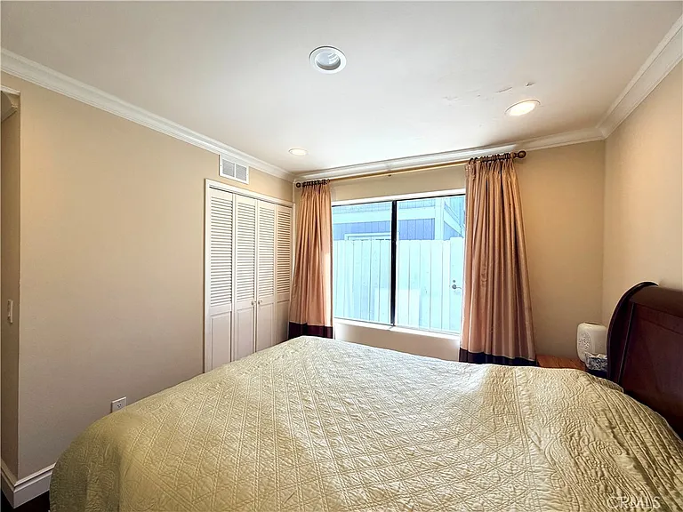 16098 Tortola Cir — Photo 17