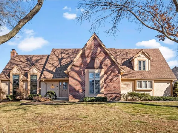 12749 Reeder St, Overland Park, KS 66213