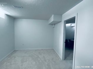 60 Merivale St #2, Oshawa, ON L1H7P4