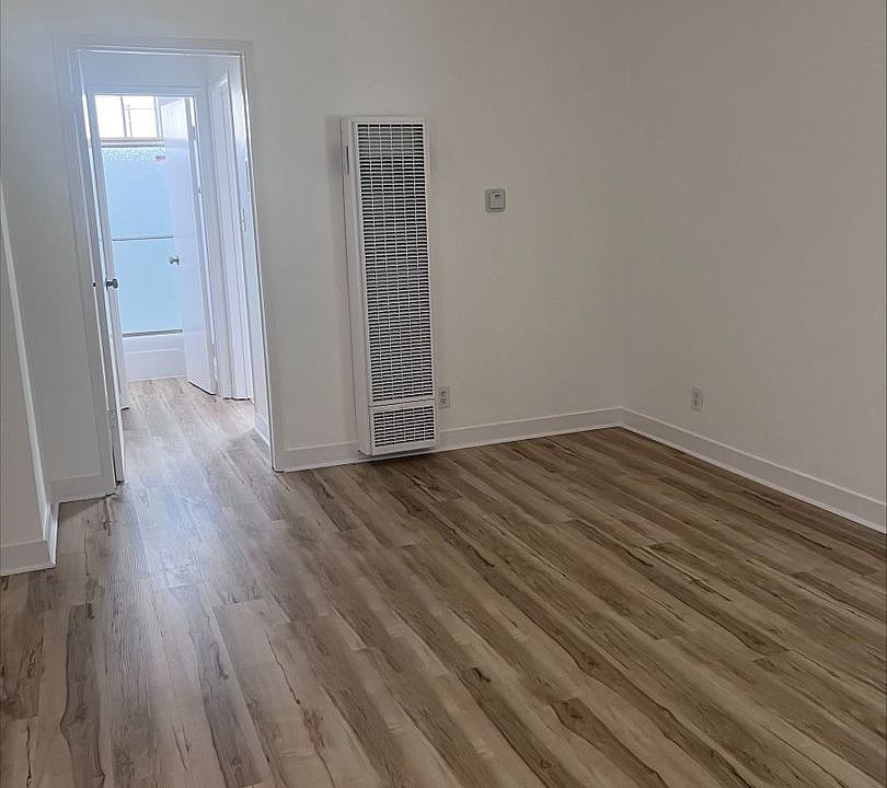 1st image of 1810 Stoner Ave APT 12