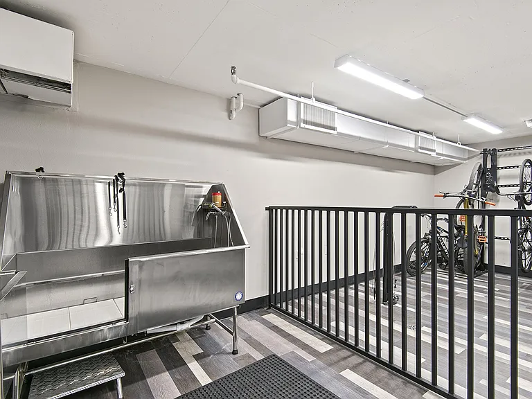 The Orion Apartments — Photo 11