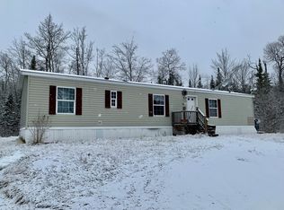 50 Smith Rd, Chelsea, ME 04330