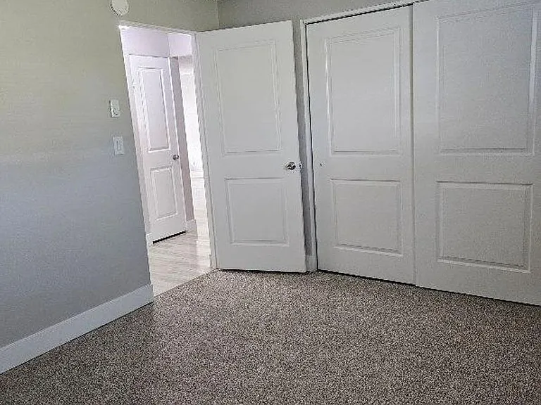 727 SW Drumwood Ave — Photo 28