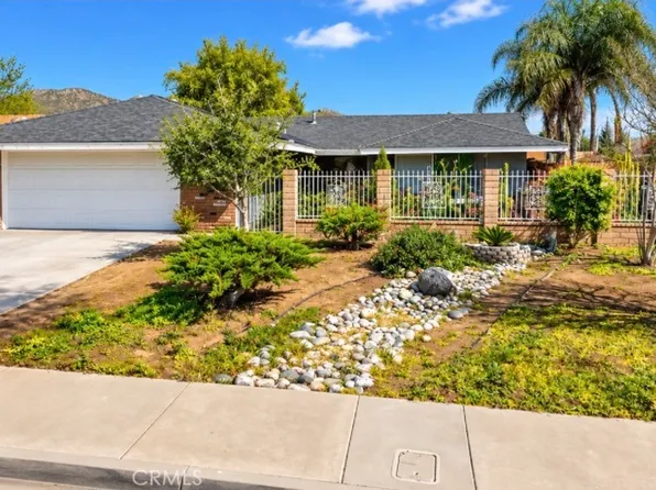 4267 Baggett Dr, Riverside, CA 92505