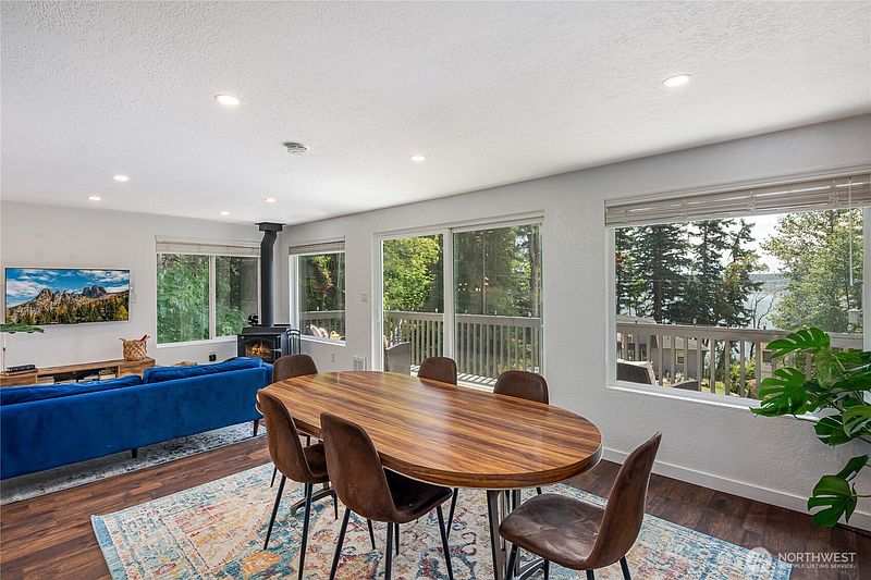 5th image of 2097 Gull Way
