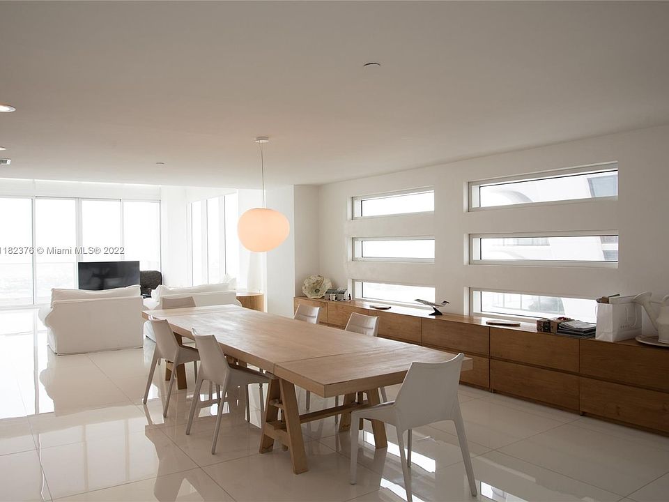 1st image of 1040 Biscayne Blvd APT 2701
