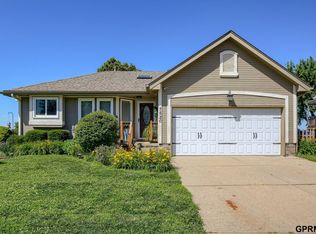 7520 S 135th St, La Vista, NE 68138