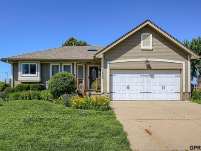 7520 S 135th St, La Vista, NE, 68138