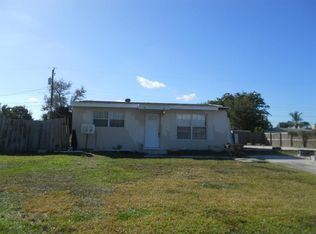 2818 New York St, West Palm Beach, FL 33406