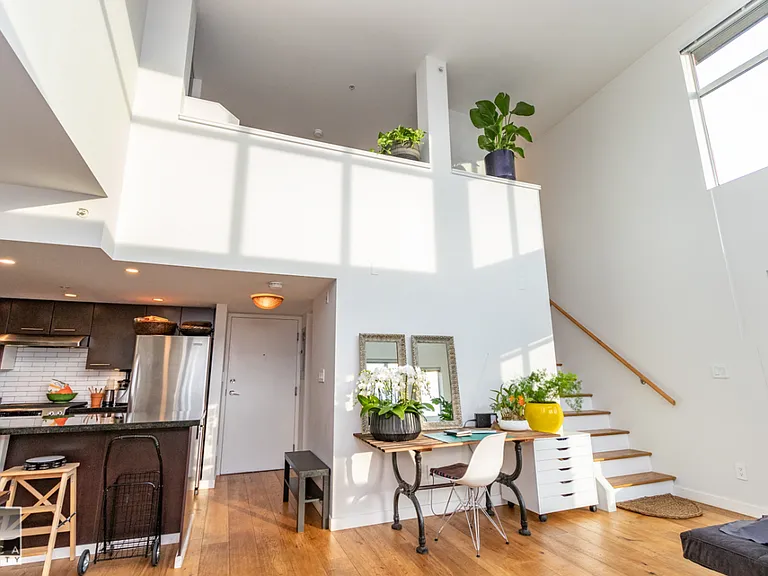 1288 Chesterfield Ave #3 — Photo 6