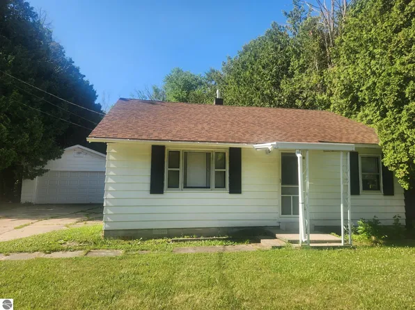 340 North St, Standish, MI 48658
