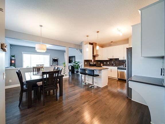 4th image of 6305 167a Ave NW