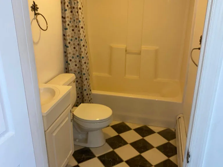98 Morris St #BASEMENT — Photo 3