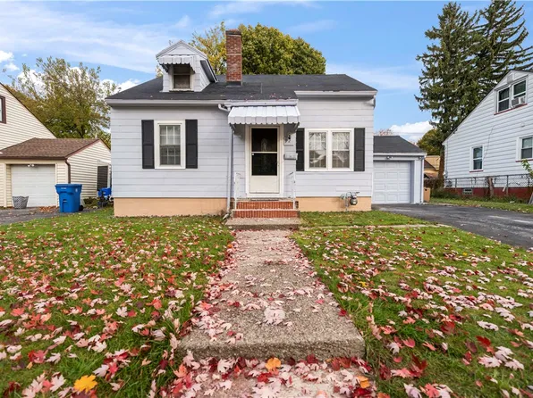 92 Chevalin St, Rochester, NY 14621