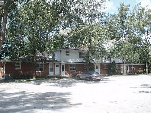 1st image of 2262 Farlin Ave