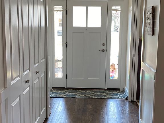 3rd image of 119 Woodlawn Ave