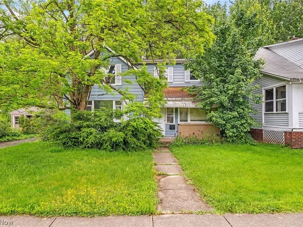 70 W 5th Ave, Berea, OH 44017
