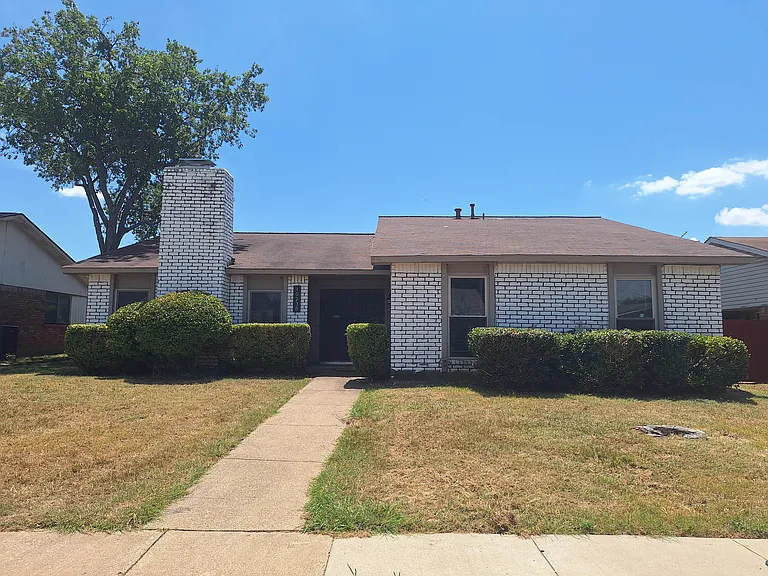 10238 White Elm Rd — Photo 1